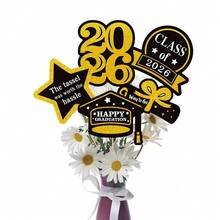Conjunto de 5 enfeites de papel para vasos com o tema da formatura de 2026. Ideais para decoração de festas e cerimônias de formatura. Perfeitos para montar seu próprio vaso. Perfeitos para parabenizar os formandos de 2026 pela formatura, decoração de casa e de quarto. Centro de mesa para festa de formatura, lembrancinha para a turma, painel de fundo para festa de formatura e presente de formatura. - multicolorido - Ver 12