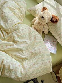 田园风花卉条纹四件套床上用品,米色底色,春夏柔和绿色,浅绿色细条纹,风格温柔休闲,适合学生宿舍/主卧/出租房,可拆卸可水洗柔软纤维双层纱布面料(1个被套+1个床单+2个枕套,不含被芯和枕芯),枕套图案随机裁剪 - 綠色 - 查看 3