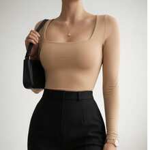Women's Long Sleeve Square Neck Bodysuit In Spandex, Autumn/Winter Style, Immediate Shipping, Various Colors, Plus Size, One Size Fits All, Chic And Elegant - Màu be - Xem 2
