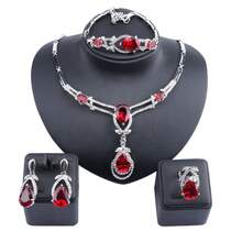 Conjunto de joyería de mujer con collar, pulsera, aretes y anillo con cuentas africanas, cristal de circonia púrpura y baño de oro, accesorios para fiestas y novias - juego de 4 piezas - Ver 17