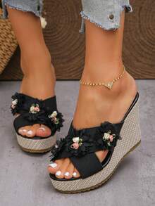 Fashionable Floral Wedge Platform Sandals, Summer Goddess Style Floral Waterproof High Heel Slip-On Slippers - Black - View 5