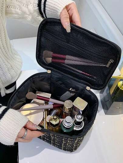 1个时尚化妆品收纳包，多功能大容量优雅护肤品整理包，便捷旅行洗漱包，节日礼物