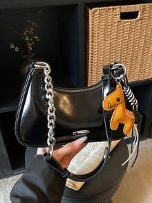 Designer Damen Mode Nische elegante tragbare Umhängetasche, schicke Crossbody Unterarm einfarbige Kette Mini Halbmond Tasche - Schwarz - Übersicht 8
