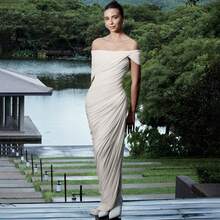 2026 Spring New Sexy Hot Girl Pleated Off-Shoulder Backless Irregular Solid Color Dress - 白色 - 查看 2