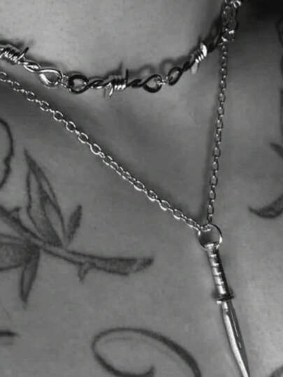 2Pcs/Set Gothic Punk Rock -Shaped Accessories, Avant-Garde Hip-Hop Style Men's Pendant Necklace, Street Party Accessories