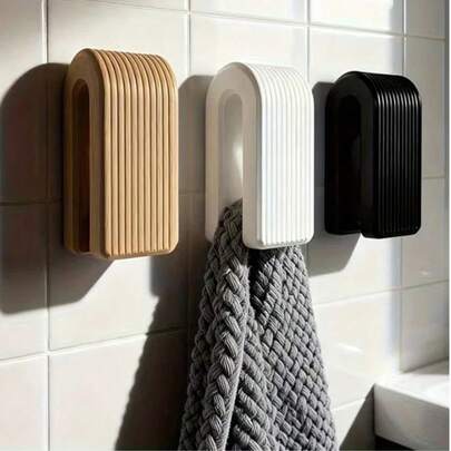 Porte-serviettes mural à verrouillage par gravité - un élément essentiel du ménage unique et pratique. Doté d'un design de verrouillage automatique par gravité, ce porte-serviettes maintient les serviettes en place sans glisser. En tant que porte-serviettes innovant, sa structure unique repousse les limites des designs traditionnels, servant à la fois de solution de rangement pratique pour la salle de bain et d'élément décoratif distinctif.