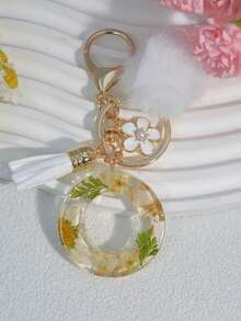 1pc White Daisy Dried Flower Letter Keychain, Embossed Tassel Pom Pom White Pearl Flower Keyring Gift - White - View 24