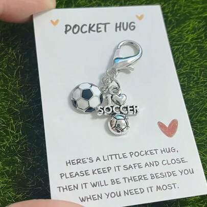 5pcs/10pcs "I Love Football" Keychain Pocket Hug Card - Suitable For Football Lovers, Universal For Holidays, Football Matches, New Year, Valentine's Day, Birthdays, Weddings, Thanksgiving, Gifts, Miss You Gifts, Football Event 2026 Party Gifts