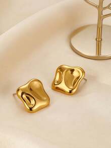 A Pair Of Titanium And Steel Hammered Irregular Square-Shaped, Unevenly Textured And Non-Fading Women's Earrings - 18k Gold-Plated High-End Women's Earrings, Fashionable And Casual Accessories, Suitable For Daily Wear And Wedding Occasions. Party Gathering - Gold - View 6