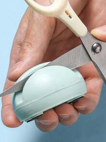 Cartoon Frog Sharpening Stone, Quick Kitchen Knife Sharpener, Knife & Scissor Sharpening Tool, Handy Kitchen Tool.Manual Tool, Convenient And Practical.Restores Dull Blades To Sharp, Kitchen Tool, Kitchen Supplies, Kitchen Accessories, Household Kitchen Items. - Xem 2