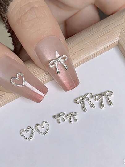 50pcs Nail Charms, Nail Tips, Nail Supplies, Heart-Shaped Small To Medium Bow Silver Nail Charms, Simple And Cute Metal Nail Supplies, Shiny Rhinestone Nail Gems, Suitable For Multi-Functional DIY Accessories Nail Design