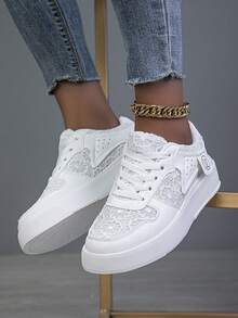 Women's Casual Shoes, Fashion Sneakers, Street Style Lightweight Skateboard Shoes - White - View 5