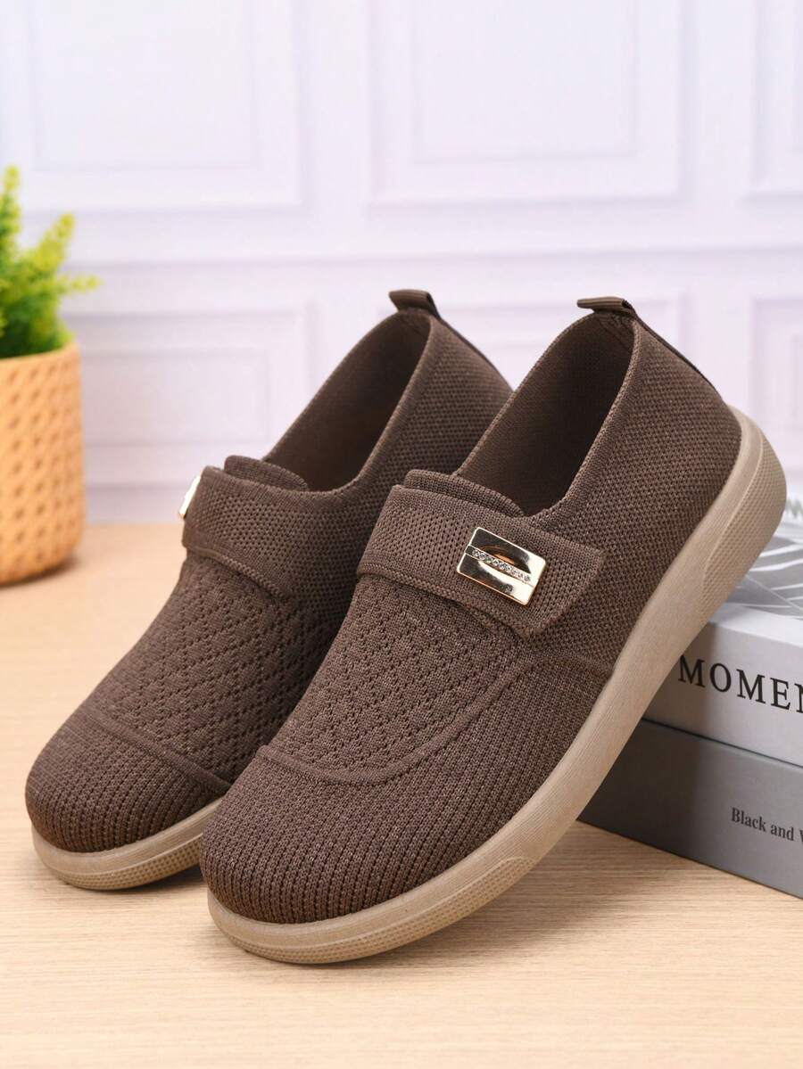 Giày bệt nữ kiểu slip-on, phần trên bằng lưới thoáng khí, đế mềm chống trơn trượt, giày thể thao thoải mái cho mùa xuân/thu, đa năng cho mặc hàng ngày, đi bộ, tập thể dục, phong cách học đường.