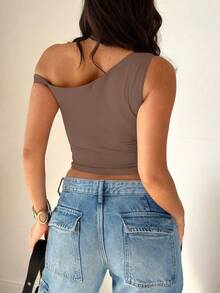 Women's Solid Color Minimalist Daily Wear Asymmetrical Shoulder Short Sleeve Top Summer - Camel - View 2