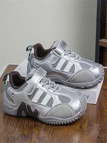 2026 Zapatos deportivos transpirables de malla para niños en primavera, zapatos para correr antideslizantes para niños y niñas, zapatillas de suela blanda - Plateado - Ver 5