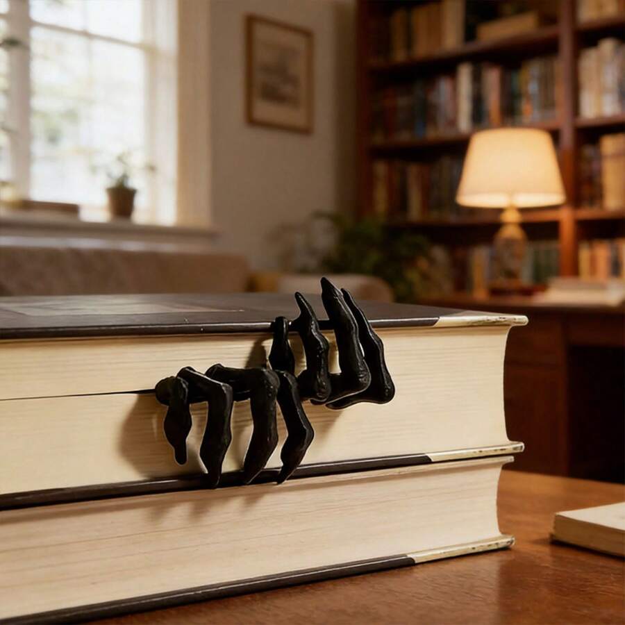 1 Piece - 3D Demon Claw Bookmark, Durable Plastic Material - Design - Suitable For Books/Notebooks/Planners - Ideal Gift For Graduation And Cosplay Events