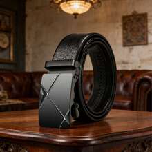 男士实用礼品套装，包含钱包、皮带、钥匙扣、钢笔和贺卡四件套，适合商务、休闲等各种场合，可作为父亲节、男友生日、周年纪念日、圣帕特里克节、毕业典礼、教师节等礼物，尽显优雅皮革配饰风范。 - 黑色 - 查看 6