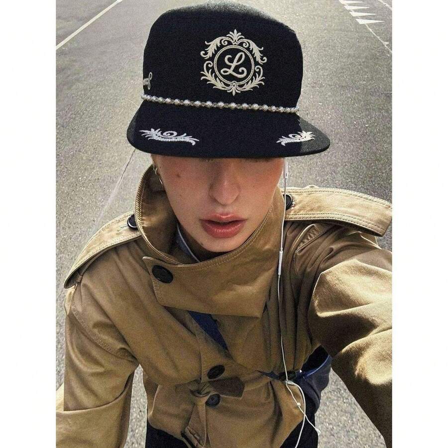 复古水晶珍珠链刺绣字母帽，休闲百搭豹纹平顶棒球帽，男女通用