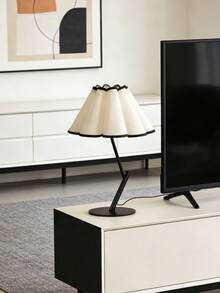 1pc USB Powered Flower Desk Lamp, Modern Retro Innovative Atmosphere Minimalist Decor Lamp, Suitable For Bedroom Bedside, Room Tabletop - Black - View 12