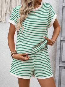 Women's Pink Striped Two Piece Set Casual Short Sleeve T-Shirt & Shorts Lounge Set - 軍綠色 - 查看 5