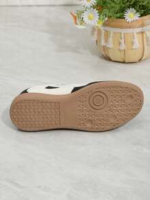 Women's Casual Sneakers, Flat Comfortable Lightweight Fitness Walking Shoes - Black - View 7