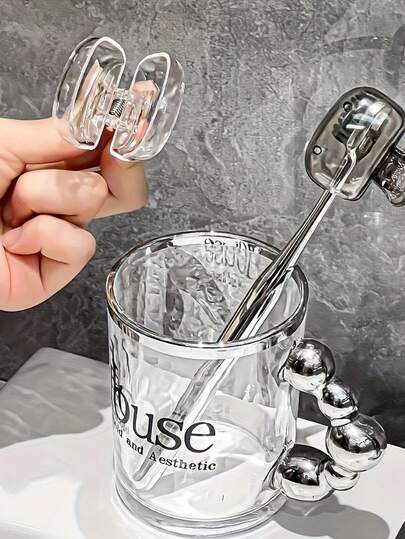 便携式牙刷头保护盒，健康必备，易开合设计，适用于家庭、旅行、浴室、办公室，保持牙刷清洁卫生，便携配件