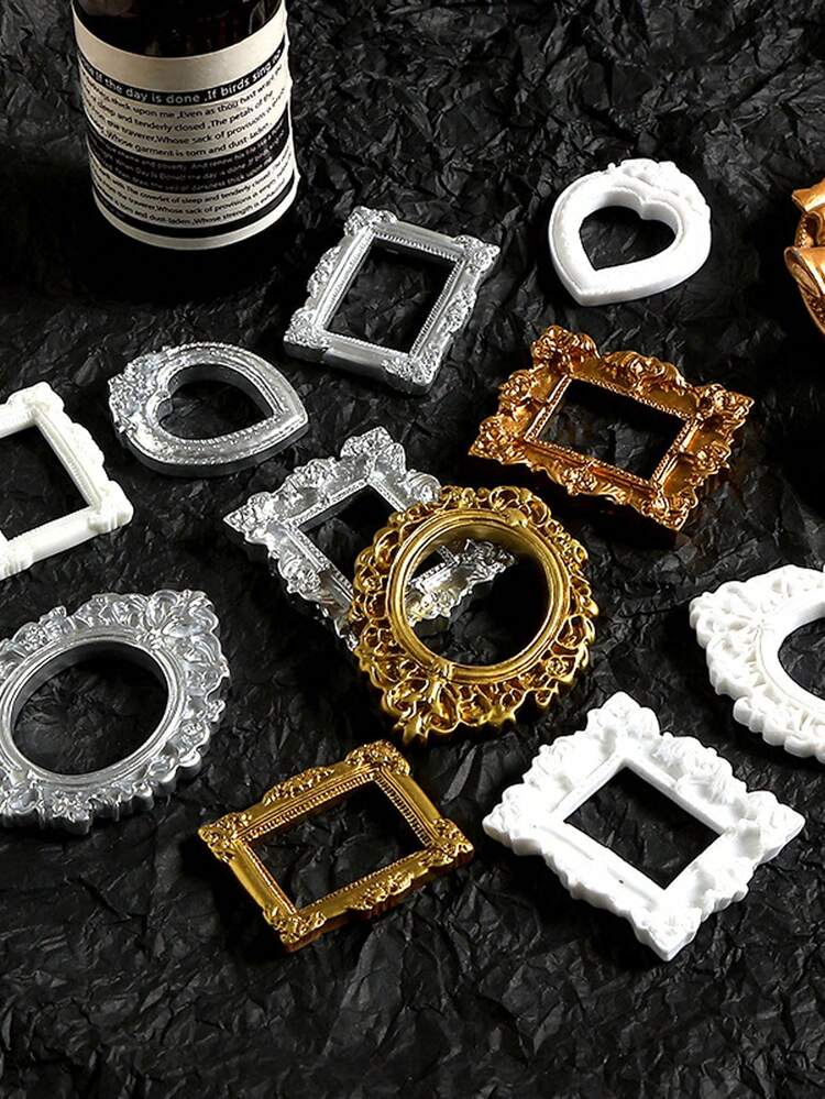 4pcs Vintage Victorian Style Mini Photo Frames Decor, Retro Mini Photo Frame Shooting Props, DIY Photo Shoot Scene Decor Props, Doll House Accessories, DIY Mini House Furniture Model, Handicraft Hobby, Mini Decor, Creative Display, Jewelry Positioning Frame, Jewelry Display Props, Birthday Gift, Graduation Gift - A - View 5