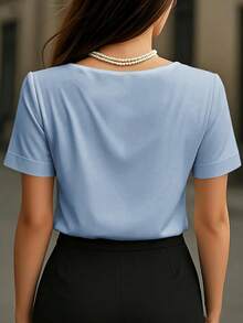 1 pieza Blusa de mujer de unicolor de satén con cuello en V y manga corta, elegante y de moda, adecuada para verano, uso diario, oficina, citas, primavera/verano casual en color blanco - Celeste - Ver 5