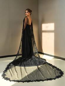 1 chiếc áo choàng cưới sang trọng viền ren đính ngọc trai, dài chấm đất, có ghim cài rời, thích hợp cho tiệc tùng, dạ hội, tiệc chiêu đãi, phụ kiện trình diễn thời trang. - A - Xem 8