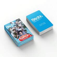 92张ENHYPEN照片卡、贴纸、LOMO卡，收录于第七张迷你专辑《THE SIN: VANISH》；60张收藏/交换用照片卡；32张剪贴簿/手机壳贴纸；以成员们强大的视觉效果捕捉第七张迷你专辑的暗黑概念。 - 彩色 - 查看 6