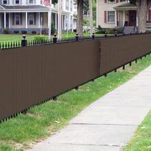 Malla de sombra para pérgolas, fabricada con material de alta densidad para protección solar y durabilidad. Cuenta con hebillas y ojales de cobre para facilitar su fijación en exteriores. Resistente a los rayos UV, ideal para patios e invernaderos. Entrega local desde México; incluye una cuerda de 5 metros de regalo. - Café marrón - Ver 5