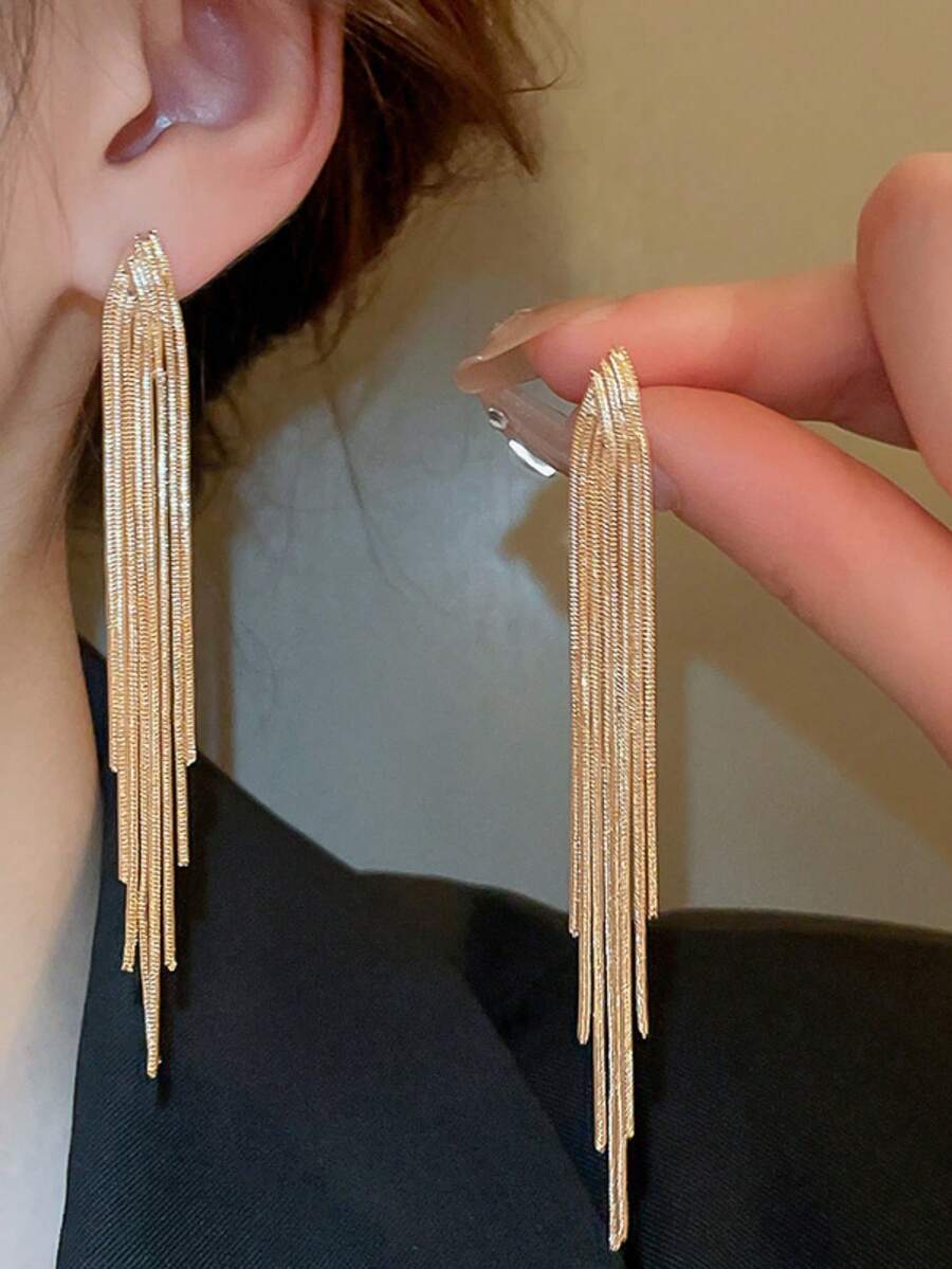 1对时尚金属V形链条流苏耳环（女士款） - 金色 - 查看 1