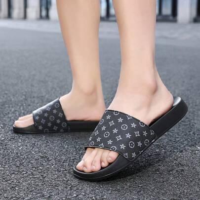 1双男士休闲拖鞋，夏季新款平底凉鞋，复古百搭韩版沙滩鞋，户外日常穿着厚底防滑舒适软底人字拖，简约时尚条纹大码男鞋