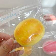 慢回弹软萌玩具 - 压力缓解玩具，采用可塑性材质 - 生日礼物 - 闺蜜礼物交换 - 复活节礼物 - 完美礼物 - 礼品 - 彩色 - 查看 6