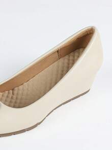 Women's Fashion Wedge Heel Soft Comfortable Pointed Toe High Heels - Beige - View 8