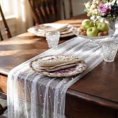 1条优雅白色桌旗 | 珍珠薄纱手工面料，适用于圣诞节、情人节、婚礼、新娘聚会，是餐桌拱门装饰的完美之选