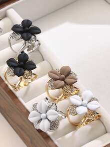 1个双层花卉图案丝巾夹 - 优雅丝巾夹，适用于披肩、T恤下摆，是女士百搭时尚配饰，也可用作穆斯林头巾别针，固定丝巾。 - 金色 - 查看 4