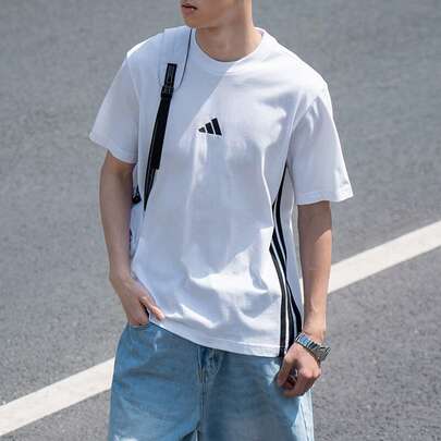 Adidas男裝上衣2026春季新款運動休閒小LOGO三條紋圓領短袖T卹JY8563
