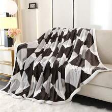 1pc Black & White Plaid Flannel Blanket, Thick & Warm Soft Fuzzy Blanket, Machine Washable, Suitable For Home, Bedroom, Office, Camping & Travel, All Seasons - Black and White - View 2