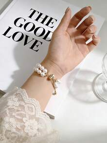 1pc Women's Luxury Extendable Metal Gold-Tone Pearl Chain Watch Band Strap Fits 38/40/41/44/45/49/42/46mm For Apple Watch S11/SE3/Ultra3/Ultra/SE/SE2/10/9/8/7/6/5/4/3/2/1 - Gold - View 5