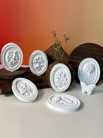 Vintage French Style 3D Floral Relief Oval Gypsum Ornaments - White Aesthetic Desktop Wall Decor & Professional Jewelry Photography Prop For Vanity Desk & Studio Shoot