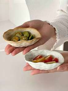 1pc Asymmetrical Shaped Ceramic Small Plate, Japanese Retro Style Dessert Snack Cake Plate, Rustic Ceramic Small Dish, Suitable For Restaurant, Living Room, Kitchen, Cafe - Multicolor - View 10