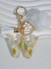 1pc White Daisy Dried Flower Letter Keychain, Embossed Tassel Pom Pom White Pearl Flower Keyring Gift - White - View 32