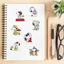 SNOOPY 1 bộ/60 miếng dán mới năm 2026, hình ảnh truyện tranh Peanuts kinh điển, dễ thương và bền. Miếng dán chống nước và bền, thích hợp để trang trí laptop, ốp điện thoại, bình nước, vali, ván trượt và nhiều hơn nữa. Chúng cũng hoàn hảo cho các tài khoản DIY. Nhỏ gọn và tinh tế, với hình ảnh trực tuyến, nhiều họa tiết hoạt hình sáng tạo, thích hợp làm quà tặng cho bạn bè và gia đình, và nhiều kiểu dáng ngẫu nhiên. Dễ dàng làm nổi bật những chi tiết nhỏ trong cuộc sống hàng ngày, rất được ưa chuộng như một món quà nhỏ và quà lưu niệm. - Nhiều màu - Xem 2
