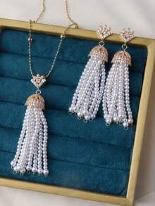 1 Set de joyería elegante y encantadora de estilo de Oriente Medio con cadena de suéter y aretes de perlas falsas, sofisticada y versátil para bodas, fiestas y eventos - conjunto de joyas para mujer - Ver 4