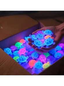 50个夜光3D海龟摆件 - 色彩鲜艳的半透明塑料装饰品，适用于DIY手工、派对礼品、课堂奖励和海滩主题活动。非常适合万圣节、复活节、感恩节、圣诞节、生日和派对礼物、节日装饰、夜光装饰、轻便装饰、海龟装饰、工艺品材料、活动策划、手工爱好者（颜色和款式随机）。 - 查看 3