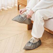 10/50/100pcs Thick Neutral Gray Non-Woven Shoe Covers, Disposable Indoor Foot Covers, Wear-Resistant, Dustproof, Waterproof - Multiple Items - View 3