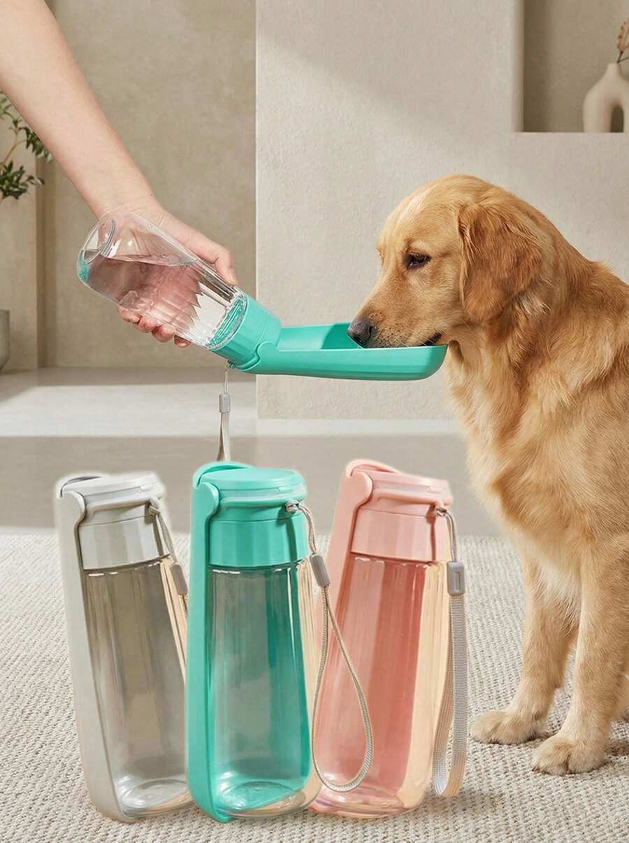 PETSIN 1个550毫升可折叠轻便塑料宠物水瓶，浅蓝色，便携式旅行水碗，适合狗狗，可用于露营、散步和户外活动，宠物用品 - 彩色 - 查看 1