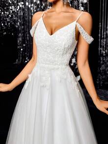 A-Line Lace Beaded Tulle Wedding Dress, Spaghetti Strap Formal Evening Gown - White - View 4