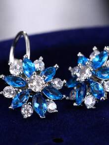 Pendientes de flor de cristal azul brillante, adecuados para damas de honor, fiestas y uso diario - Azul - Ver 4